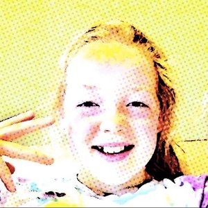 Meet your Posher, Charlotte